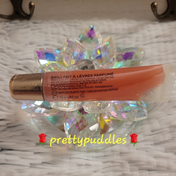 💋 NWOT VS Coconut Glaze Lip Gloss 💋 - Picture 6 of 15